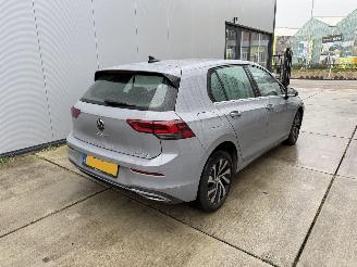 Volkswagen Golf 1.4 eHYBRID PHEV STYLE 204 PK0NAVI-IQ LICHT-PDC picture 5