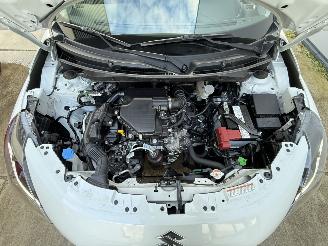 Suzuki Swift 1.2 Comfort Smart Hybrid CAMERA - CARPLAY - KEYLESS picture 22