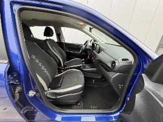 Hyundai I-10 1.0 Comfort 5-zits AIRCO - CENTRAAL picture 12