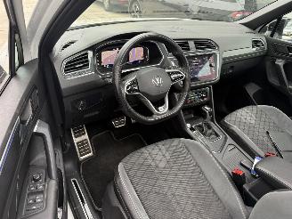 Volkswagen Tiguan 1.4 TSI e-Hybrid PHEV R-Line Business+ R-LINE - PANO - 360 CAMERA - KEYLESS picture 3