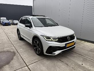 Volkswagen Tiguan 1.4 TSI e-Hybrid PHEV R-Line Business+ R-LINE - PANO - 360 CAMERA - KEYLESS picture 2