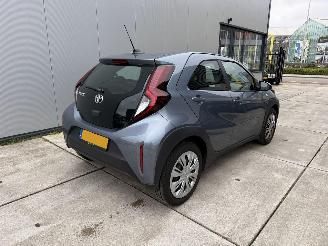 Toyota Aygo X 1.0 VVT-i MT Play CAMERA-CARPLAY picture 5
