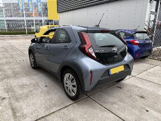 Toyota Aygo X 1.0 VVT-i MT Play CAMERA-CARPLAY picture 4
