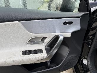 Mercedes A-klasse 220 Premium Plus AUTOMAAT-PANO-NAVI-LEDER picture 13