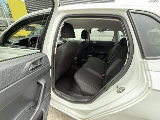 Volkswagen Polo 1.0 TSI Life Edition NAVI-CAMERA-PDC picture 9