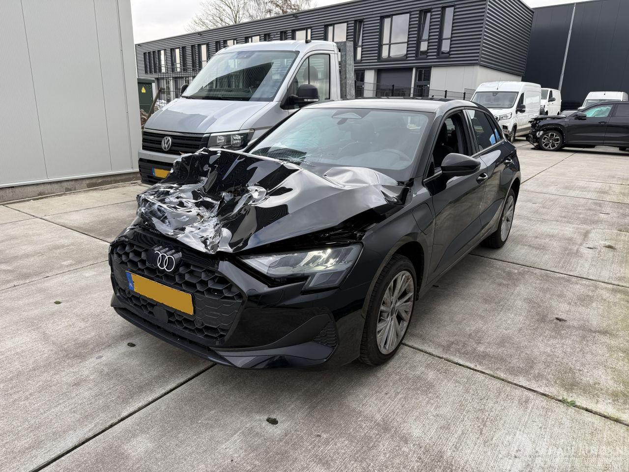 Audi A3 40 TFSI e Pro Line PHEV -NAVI-CLIMA-PDC