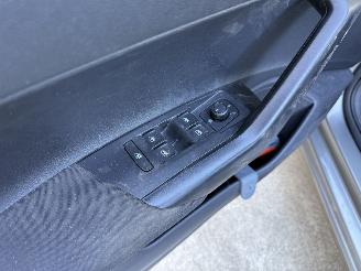 Volkswagen Polo 1.0 TSI Comfortline Business 95 PK-NAVI-PDC picture 14