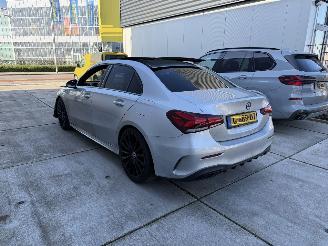 Mercedes A-klasse 200 Business Solution AMG-PANO-NAVI-PDC picture 4