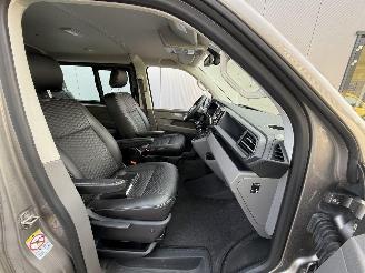 Volkswagen Transporter 2.0 TDI L2H1 31 DSG -199 PK DC Bulli-LEDER-LED-NAVI-CAMERA picture 11