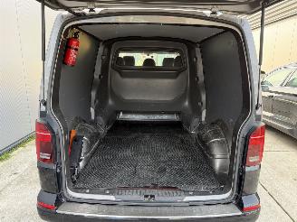 Volkswagen Transporter 2.0 TDI L2H1 31 DSG -199 PK DC Bulli-LEDER-LED-NAVI-CAMERA picture 10