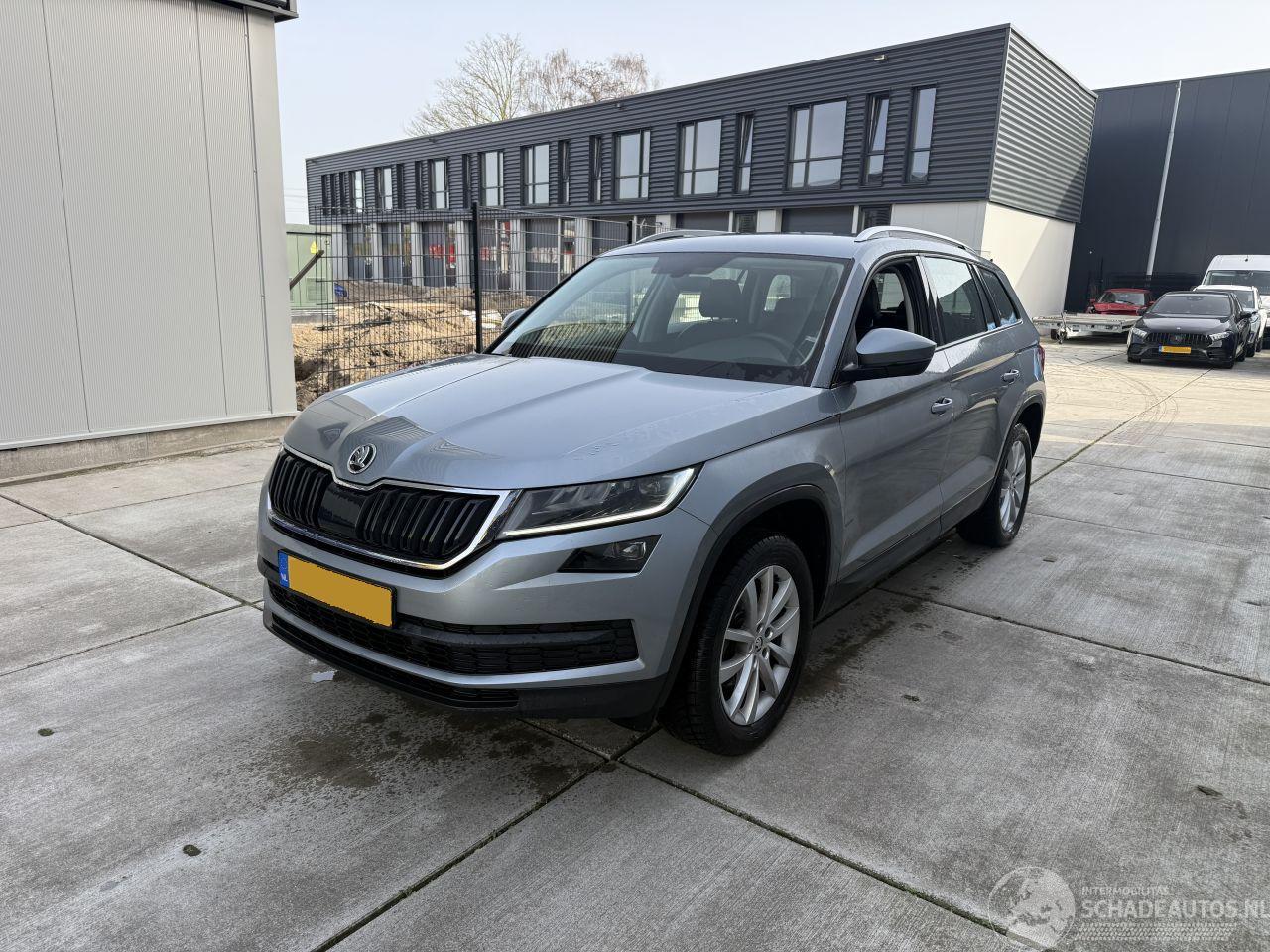 Skoda Kodiaq 1.5 TSI Business Edition 7pers -AUTOMAAT-NAVI-PDC-CAMERA
