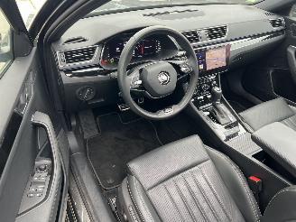 Skoda Superb 1.4 PLUG IN HYBRID AUTOMAAT-PANO-NAVI-CAMERA picture 4