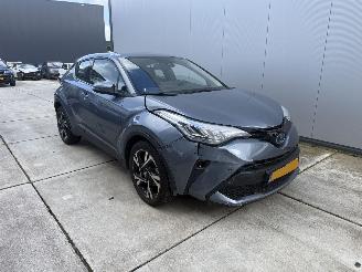 Toyota CH-R 2.0 HYBRID DYNAMIC-CAMERA-NAVI-PDC-CRUISE picture 2