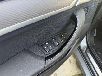BMW X2 sDrive 18i HIGH EXECUTIVE-AUTOMAAT-NAVI-PDC picture 15
