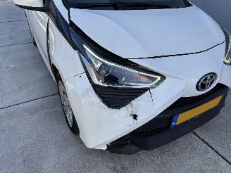 Toyota Aygo 1.0 VVT-i x-Play Limited AIRCO - CENTRAAL - LED picture 13