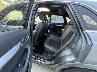 Audi Q3 1.4 TFSI  DESIGN PRO LINE PLUS -PANO-NAVI-LEDER picture 9