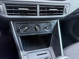 Volkswagen Polo 1.0 TSI Life Edition NAVI-CAMERA-PDC-CRUISE picture 17