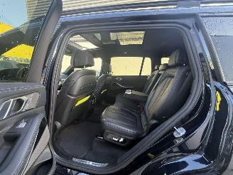 BMW X7 xDrive 40i High Executive-PANO-LEDER-HEAD UP-360 CAMERA-4 WIEL BESTURING picture 16