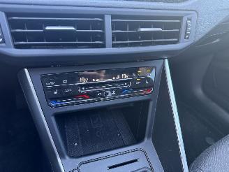 Volkswagen Taigo 1.0 TSI Life Business -NAVI-PDC-PANO picture 20