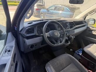 Volkswagen Transporter 2.0 TDI L1H1 DSG PERSONEN BUS -NAVI picture 3