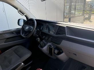 Volkswagen Transporter 2.0 TDI L1H1 DSG PERSONEN BUS -NAVI picture 6