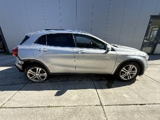Mercedes GLA 200 d Prestige -AUTOMAAT-PANO-PDC-NAVI picture 7