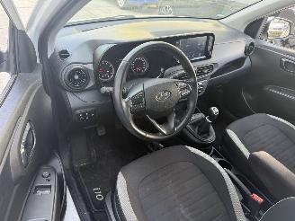 Hyundai I-10 1.0 Comfort-AIRCO-CRUISE picture 3