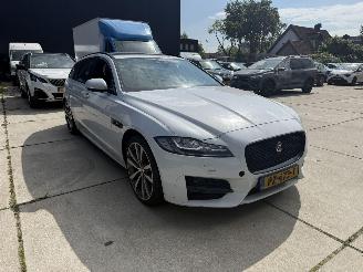 Jaguar XF Sportbrake 20d Portfolio R-Sport 179 PK-PANO-LED-KEYLESS picture 2