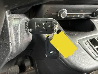 Opel Combo 1.5 BlueHDi 130 S&S L2 AUTOMAAT - CAMERA - 131PK - LED picture 22