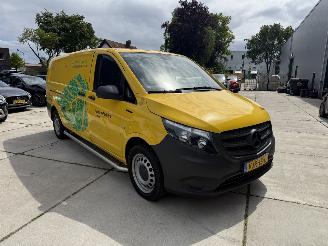 damaged commercial vehicles Mercedes eVito Extra Lang 41 kWh CAMERA - STOELVERW 2021/3