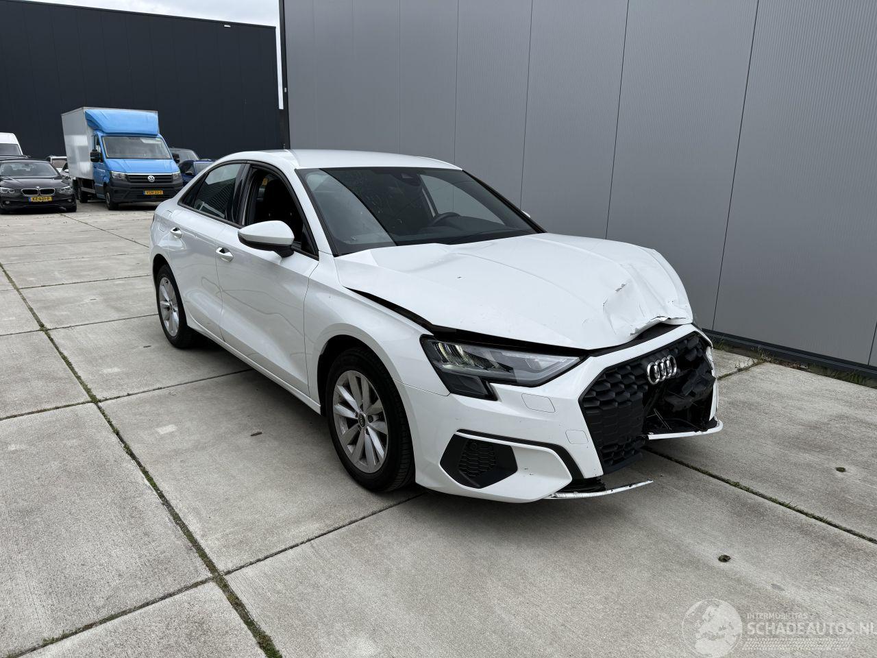Audi A3 30 TFSI Pro Line AUTOMAAT - NAVI-PDC-CLIMA-CRUISE