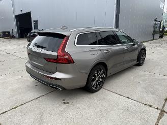 Volvo V-60 2.0 D4 190 PK  INSCRIPTION-PANO-CAMERA-NAVI-MEMORY STOELEN picture 3