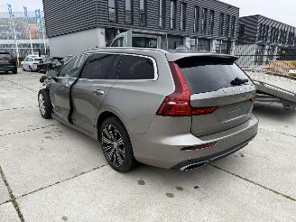 Volvo V-60 2.0 D4 190 PK  INSCRIPTION-PANO-CAMERA-NAVI-MEMORY STOELEN picture 4