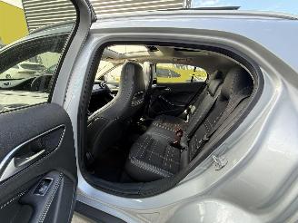 Mercedes GLA 200d PRESTIGE AUTOMAAT-PANO-NAVI-PDC picture 10