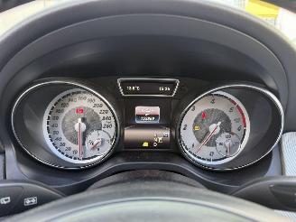 Mercedes GLA 200d PRESTIGE AUTOMAAT-PANO-NAVI-PDC picture 16