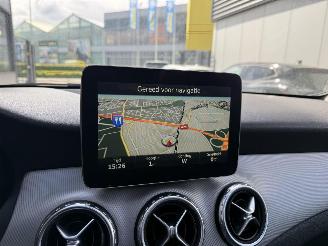 Mercedes GLA 200d PRESTIGE AUTOMAAT-PANO-NAVI-PDC picture 17
