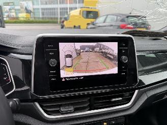Volkswagen T-Roc 1.5 TSI R-LINE DSG -PANO-NAVI-CAMERA-PDC picture 19