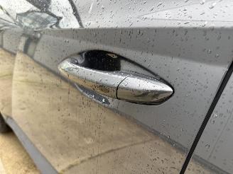 Hyundai Tucson 1.6 T-GDI HEV Comfort-NAVI-CLIMA-CAMERA-PDC-CRUISE picture 18