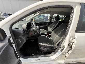 Hyundai I-10 1.0 Comfort   AIRCO-PDC-CRUISE picture 8