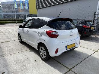 Hyundai I-10 1.0 Comfort   AIRCO-PDC-CRUISE picture 4