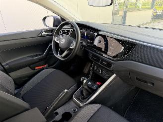 Volkswagen Taigo 1.0 TSI Life EDITION -CAMERA-NAVI-PDC-CRUISE-KEYLESS picture 6