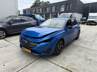 Vaurioauto  passenger cars Peugeot 308 1.6 HYBRID 180 Allure Pack Business -CAMERA-NAVI-PDC-CLIMA 2022/11