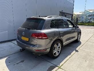 Volkswagen Touareg 3.0 TDI HIGHLINE-  4X4  LEDER-PANO-CAMERA-PDC picture 5