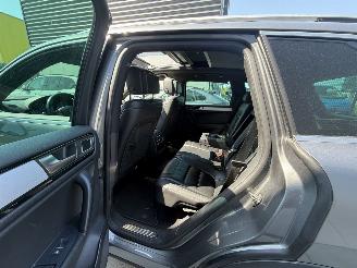 Volkswagen Touareg 3.0 TDI HIGHLINE-  4X4  LEDER-PANO-CAMERA-PDC picture 9