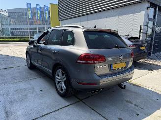 Volkswagen Touareg 3.0 TDI HIGHLINE-  4X4  LEDER-PANO-CAMERA-PDC picture 4