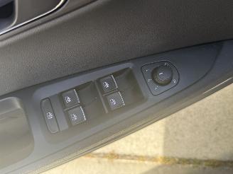 Seat Leon ST 1.4 EcoTSI FR Connect PANORAMA - NAVI - CAMERA picture 18