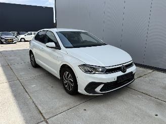 Volkswagen Polo 1.0tsi LIFE NAVI - CAMERA - PDC picture 2