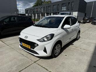 Vaurioauto  passenger cars Hyundai I-10 1.0 COMFORT CRUISE - AIRCO 2023/3