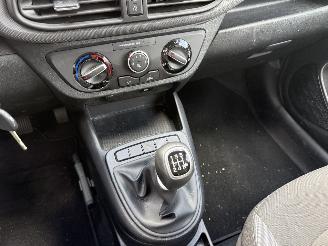 Hyundai I-10 1.0 COMFORT CRUISE - AIRCO picture 19