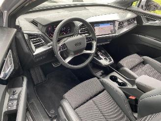 Audi Q4 35 e-TRON S-LINE 125 KW - 55 kWh -NAVI-LEDER-CAMERA picture 3